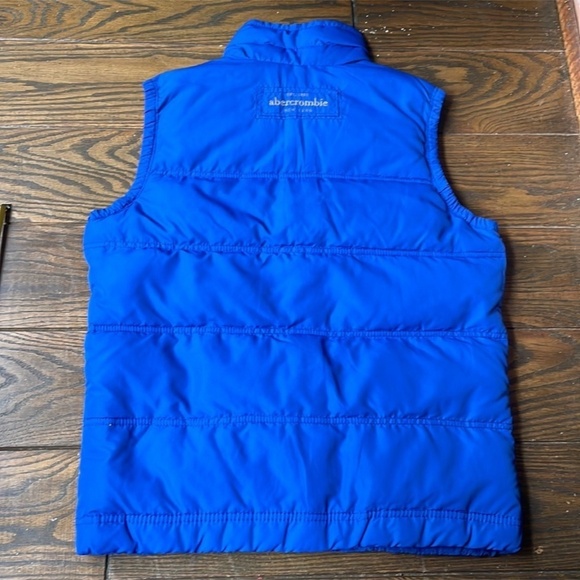 Abercrombie kids vest brand new ! Size XL / 15-16 years, unisex - Picture 2 of 7